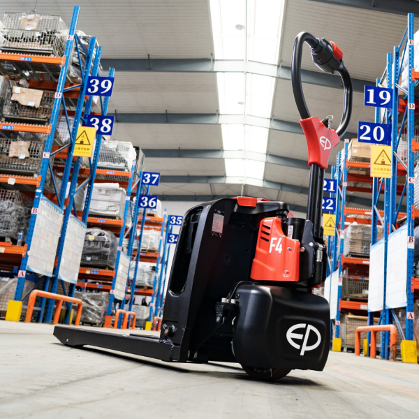 Transpalette électrique compact au lithium 1 500 kg F4 – Image 3