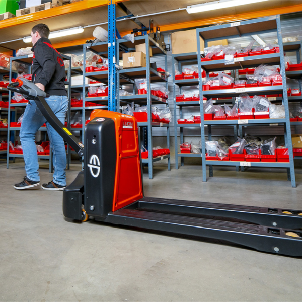 Transpalette électrique semi-professionnel au lithium 1500kg EPL154 – Image 7