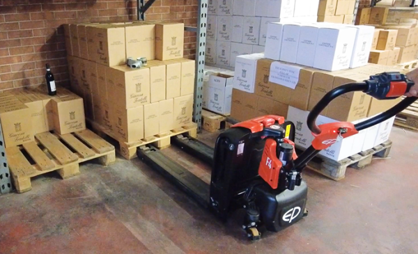 Transpalette électrique compact au lithium 1 500 kg F4 – Image 8