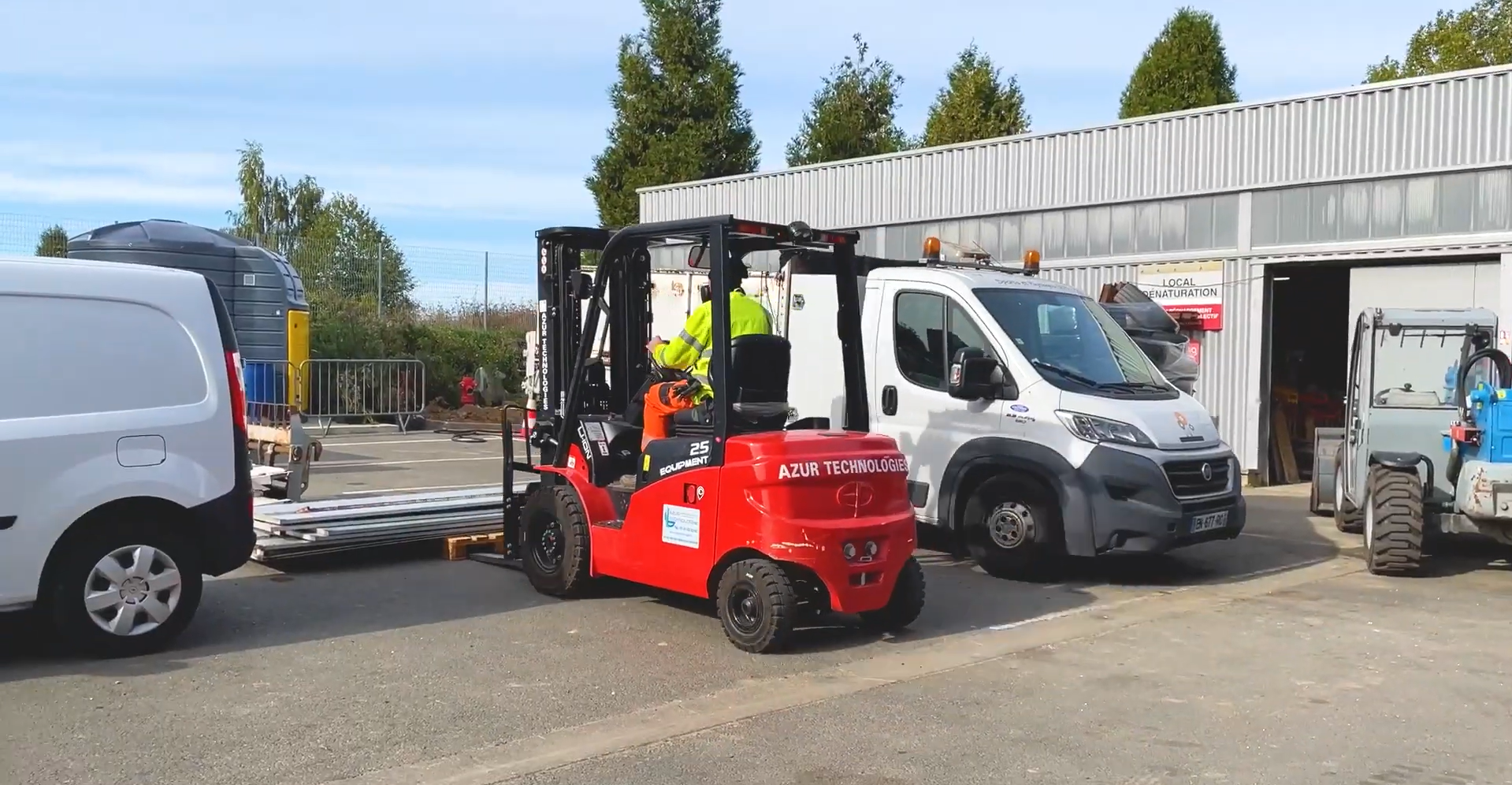 Chariot élévateur électrique
